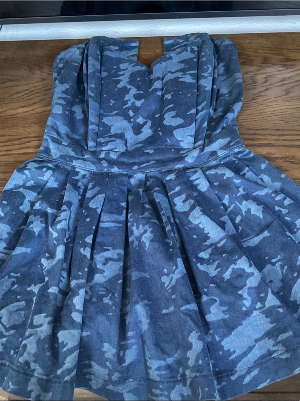 Guess Strapless Blue Camouflage Pleated Mini Dress